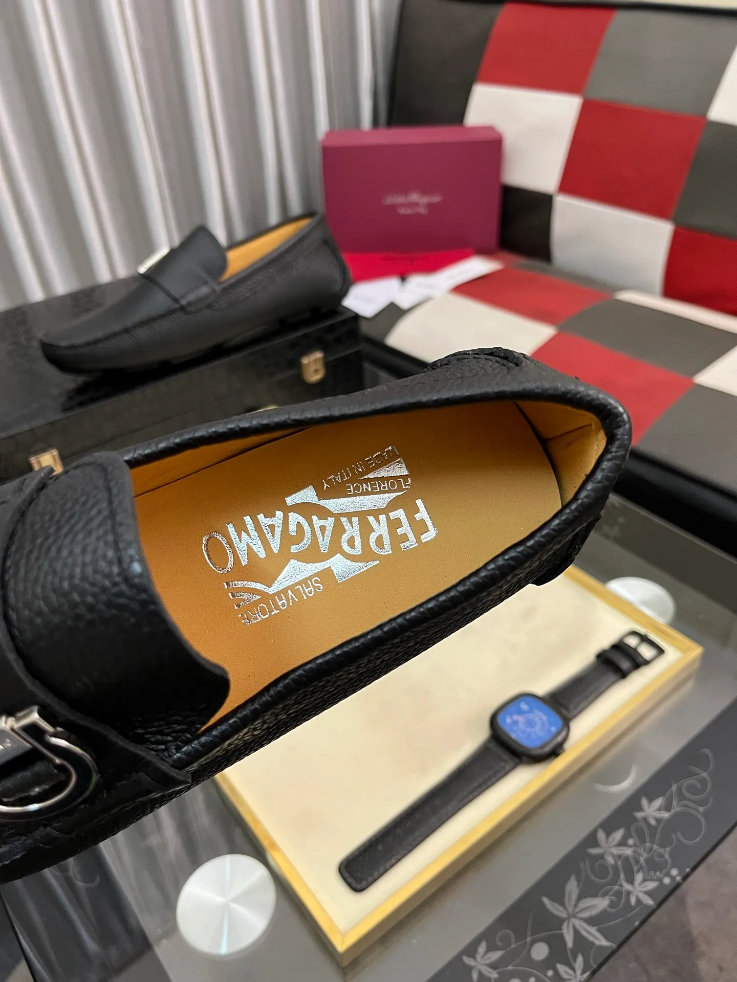 Men's shoes 💰560⌚️⌚️ Ferragamo [Ferragamo] new high-end quality framed shoes. The style is luxurious and elegant, with equal emphasis on practicality and style. We pay special attention to quality and details. The shoe last leather, workmanship and comfort are not inferior! Material: Imported first-layer soft cowhide leather upper ➕Genuine leather lining, code number: 38-446️⃣colors available